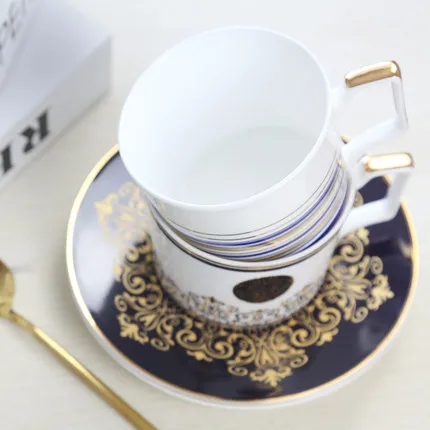 Fine Bone China Kavos Puodelis ir lėkštelė Su aukso šaukštas, juokinga, mados dizainas, zakka tazas kavinė espresso puodelis anglų arbatos rinkinys