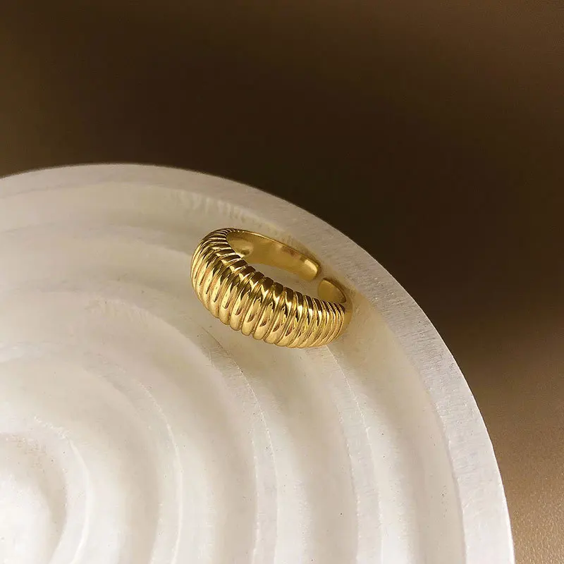 Madingų Aukso Varžtas Trys Vienas Ratas Žiedai Moterims Žmogus korėjos Pareiškimą Žiedas Boho Papuošalai Anillos