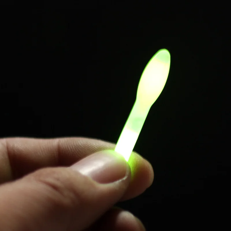 50packs/daug Lemputės Forma naktinė Žvejyba Plaukti lazdos 3.0 MM/4,5 MM Cheminis Šviesos Glow light Stick reikmenys, Lauko Priemonė, B488