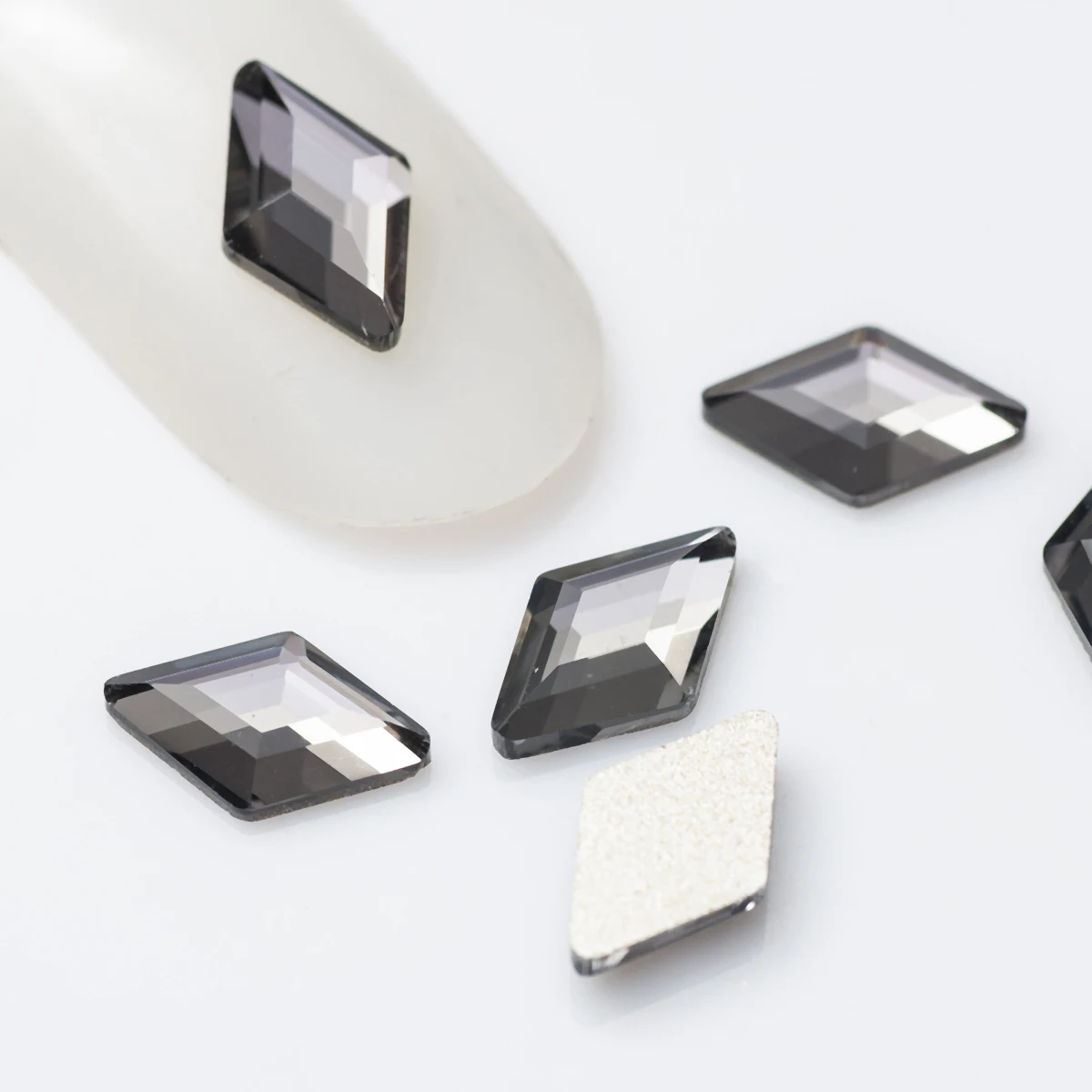 3X5mm 20pcs Naujų pardavimo 3D Rhombus Formos nagų dailės kalnų krištolas butas galinio stiklo Masės, 