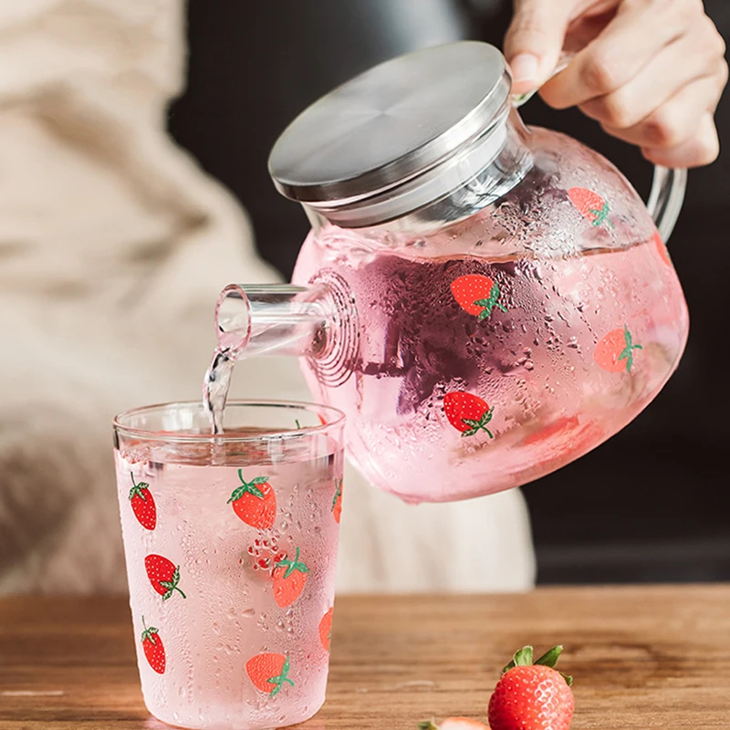 Kawaii Strawberry Glass Cold Water Pot Large Capacity Juice Fruit Teapot Heat Resistant Glass Kettle For Boiling Water Cute Cups
