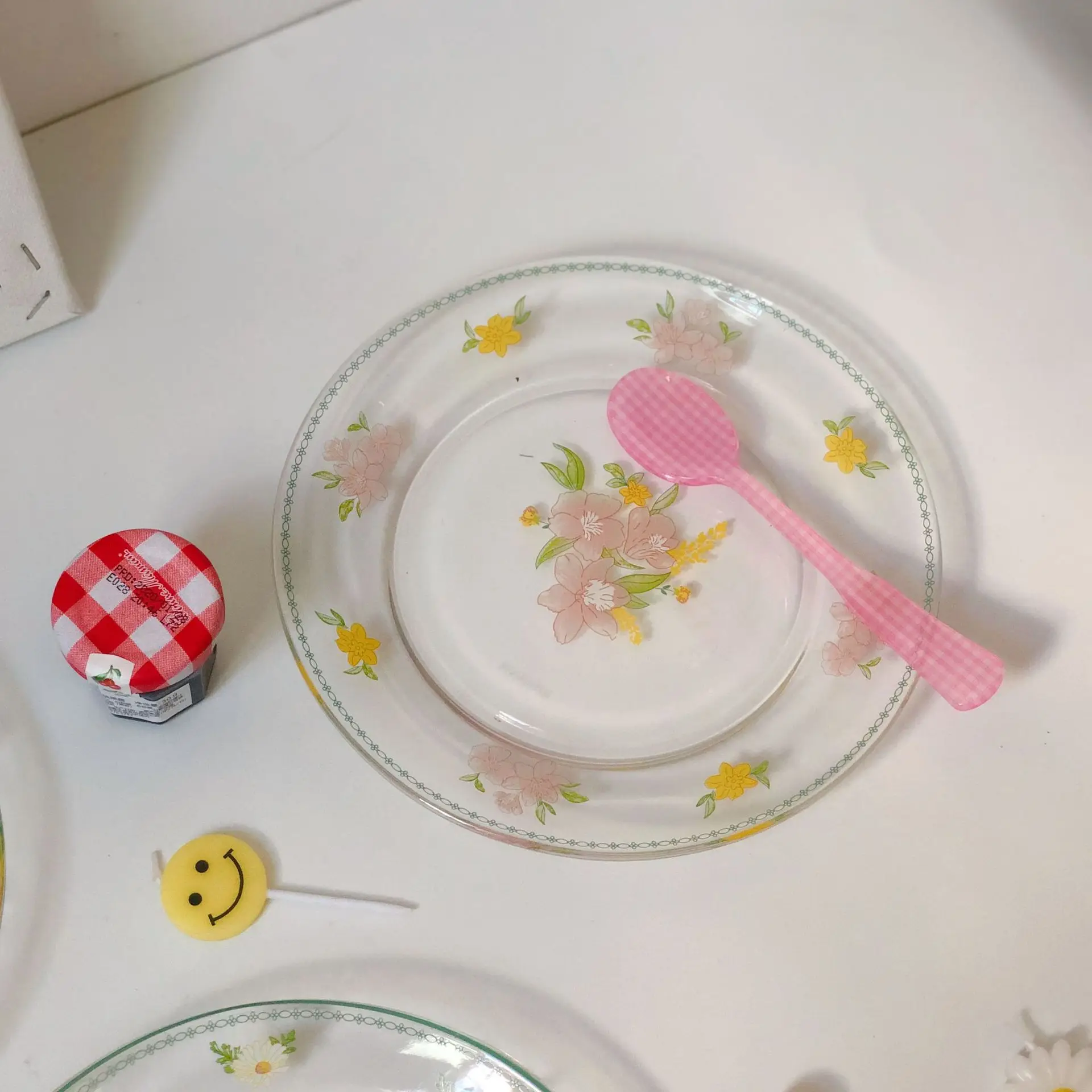 Korėjos INS Stiliaus Virtuvė Mažai Daisy Stiklo Plokštė Derliaus Mergina Širdies Gėlių Desertas Dim Sum Patiekalas Vaisių Salotos Vakarienė Plokštės