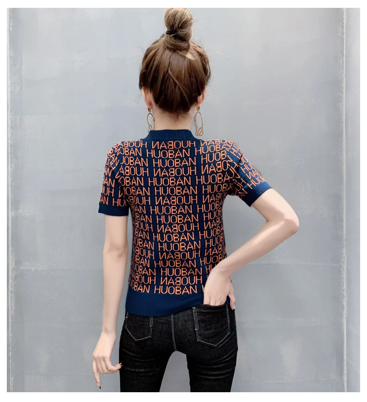 2021 m. Pavasarį Naujas Stilius Europos Prekių Megztinis Rašytas trumpomis Rankovėmis T-shirt Moterų V-kaklo Slim Fit Vakarų Stiliaus Megztinis Bazės
