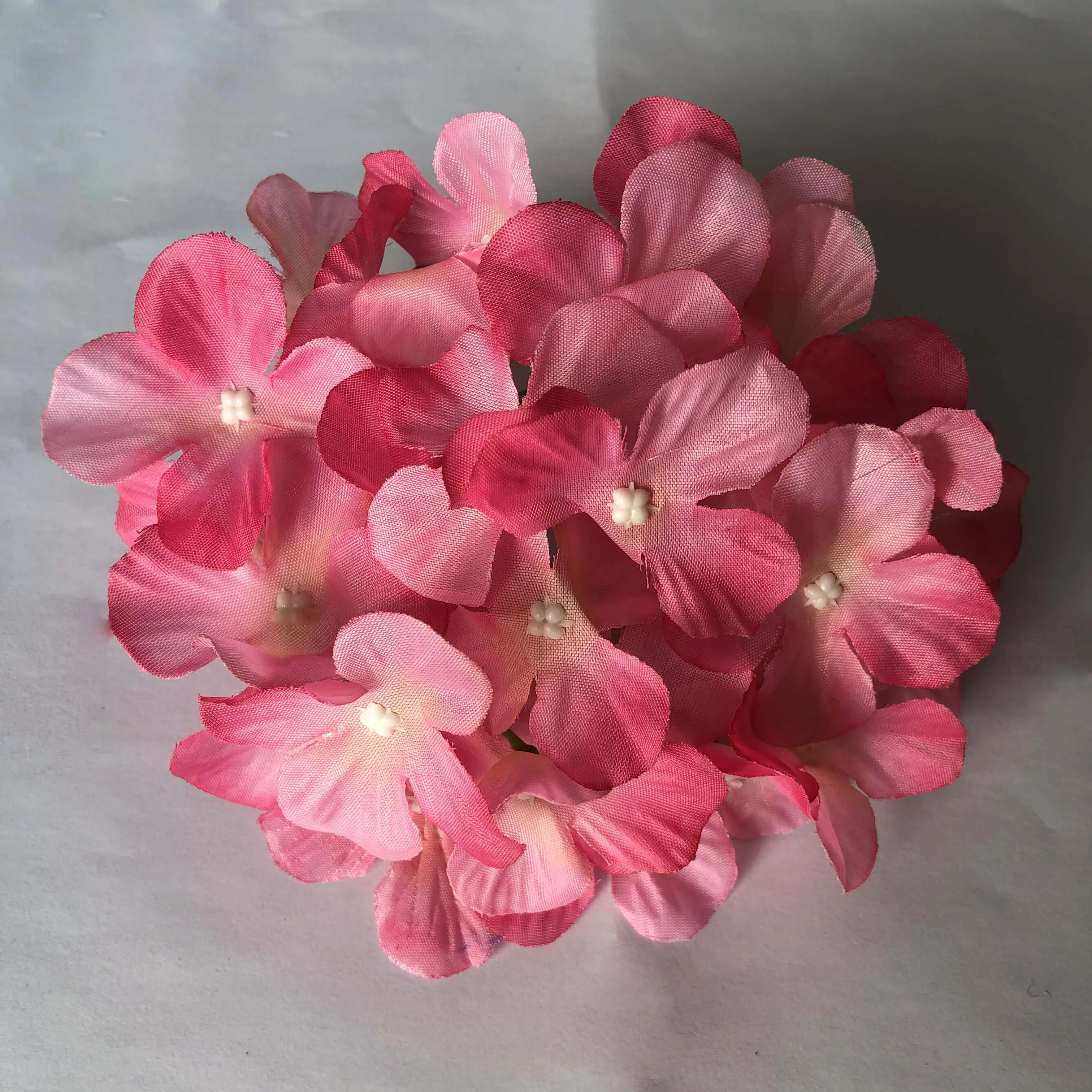 50pcs 27heads dirbtinio Šilko Hydrangea gėlių galva Kamuolys Vestuvių Kelią Namo Hotel 