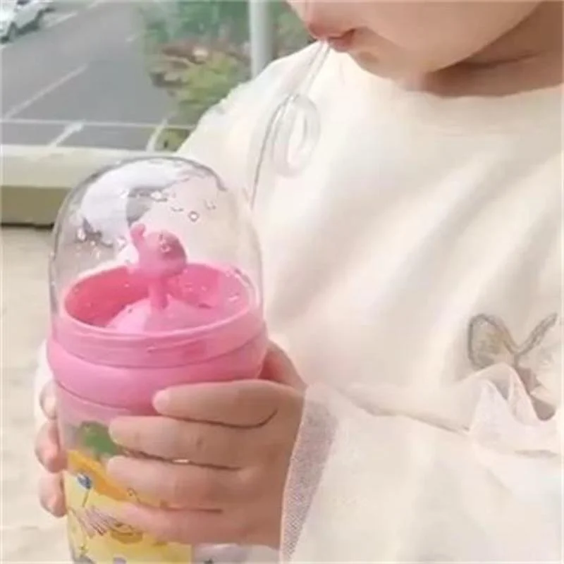 1 naujų kūrybinių mielas banginis purškiamo vandens nešiojamų animacinių filmų vaikams puodelis su šiaudelius multi-spalvos pasirinktinai vaikams dovanų plastiko taurė
